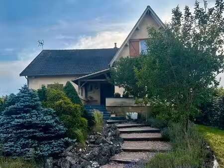 maison 250m2 avec + 8 hectares