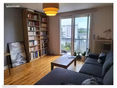 beau t3 53m² quartier procès avec balcon