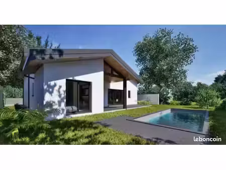 très beau terrain noes