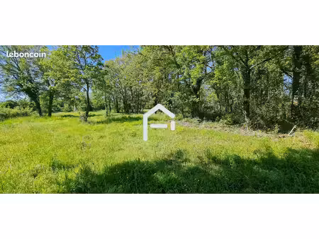terrain 2057 m² souillac