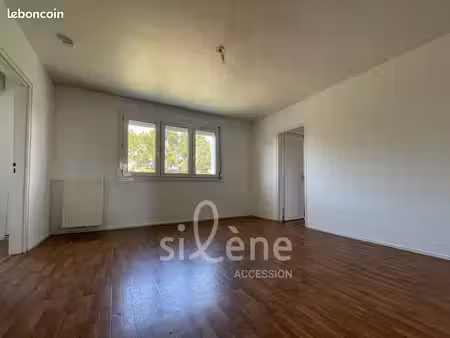appartement 4 pièces 76 m²