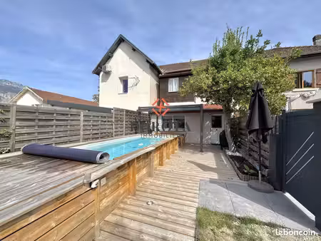 triplex 4 pièces 77 m²