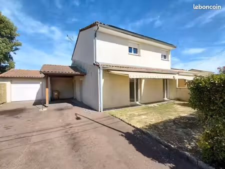 maison 6 pièces 162 m²