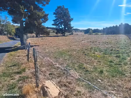 terrain constructible 2300m2