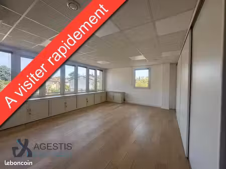 local 47 m²