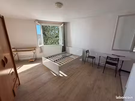 studio 1 pièce 24 m²