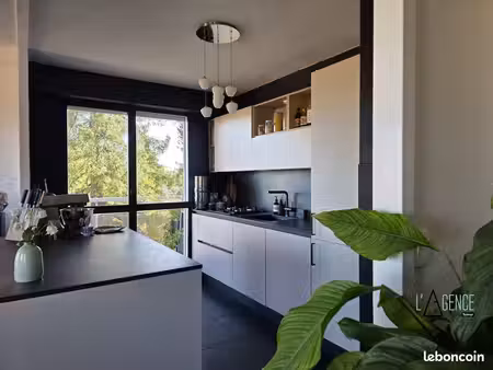 appartement 3 pièces 79 m²