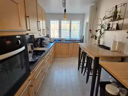 roanne bords de loire – appartement t3 traversant de 73 m² avec garage et cave
