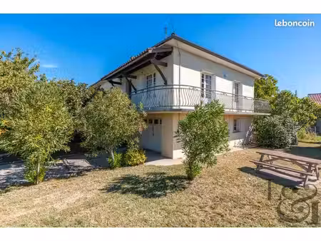 maison 120 m² bias