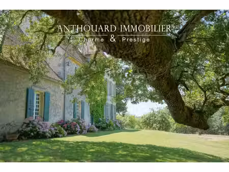 château à vendre à saint-germain-et-mons