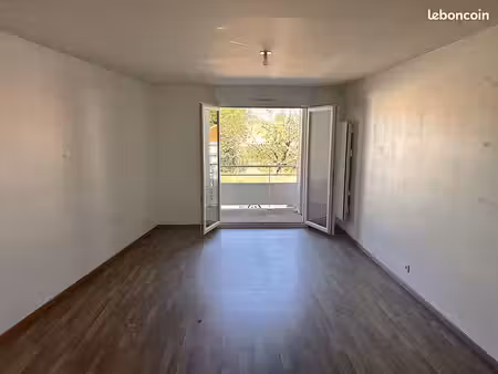 appartement 2 pièces - 52 m²