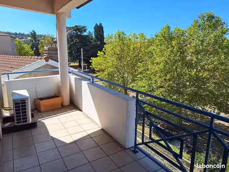 villars centre – grand t2 63 m2 + 9 m2 terrasse
