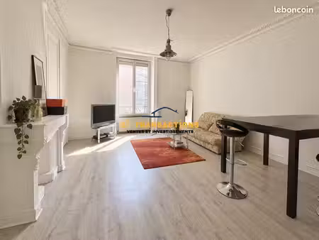 immeuble 210 m² rive-de-gier