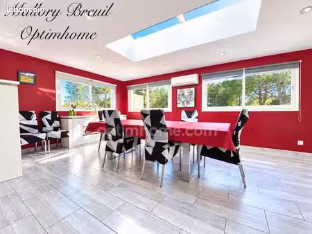 propriété 5 pièces 178 m²