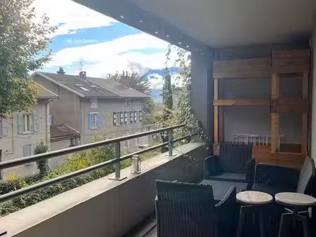 appartement 2 pièces 48m + terrasse