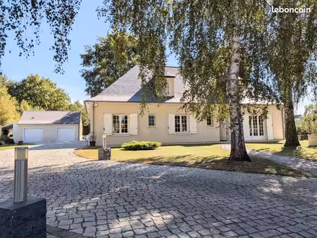 maison 5 pièces 165 m²