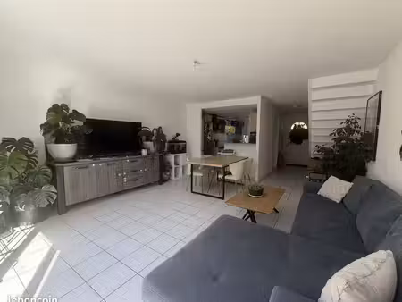 maison 5 pièces 104 m²
