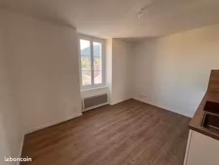 t2 rénové à charavines