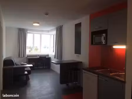 studio 1 pièce 19 m²