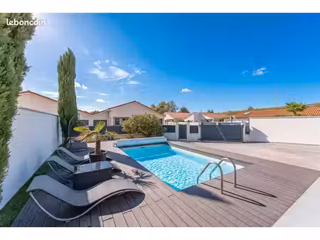 villa 6 pièces 140 m²