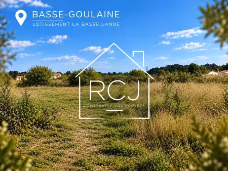 terrain à bâtir de 621 m² à basse-goulaine (44)