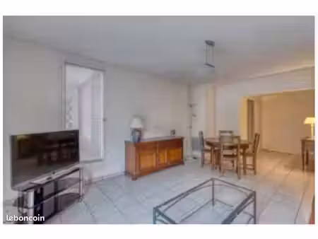 appartement 3 pièces et cuisine