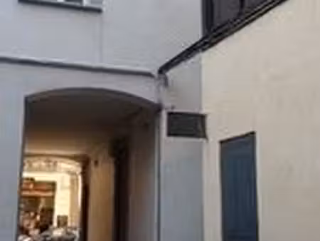 bureau 97 m²