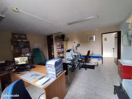 local 53 m² saint-égrève