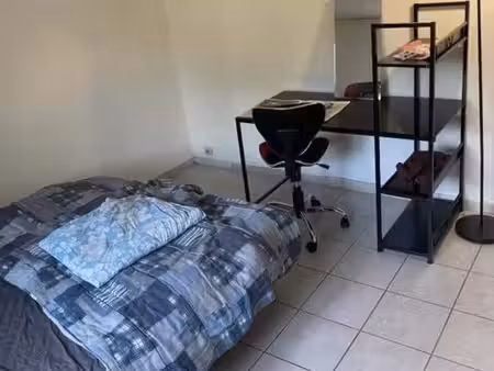 t2 / 45m² / la varenne chennevières (rer a)