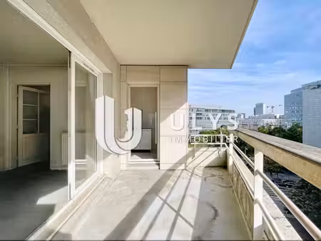 2 pièces 45 m2 avec balcon 7 m2