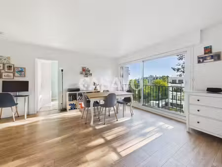 vente appartement 3 pièces de 70m² - 92380 garches