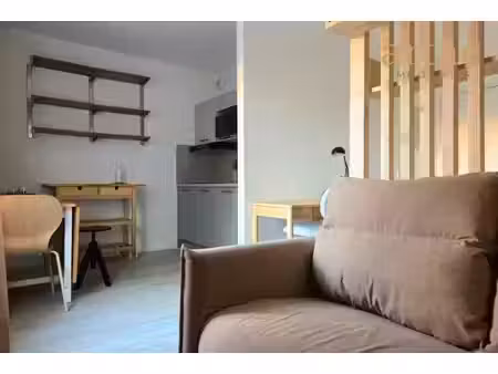superbe studio meublé de 23m² avec coin nuit