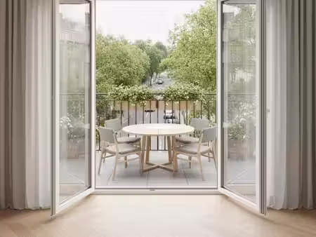 rare - 4 pièces avec grand balcon – face au métro 14