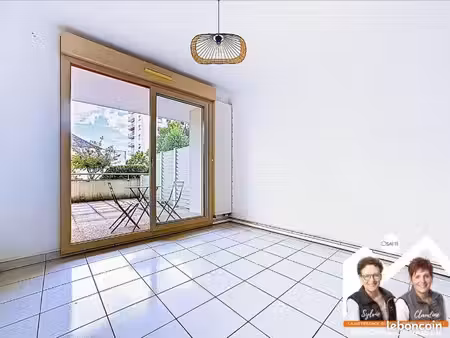 bureaux 10 m² voiron