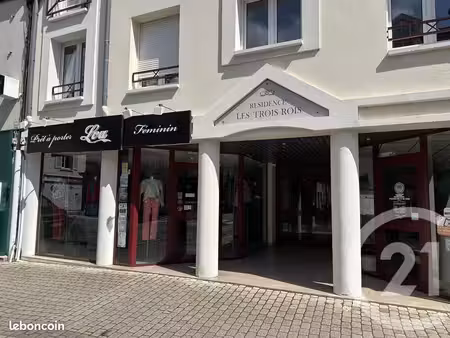 local commercial 87 m²