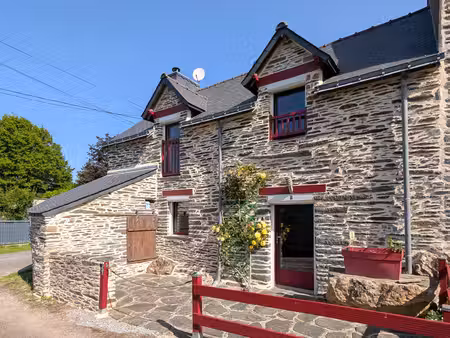 a vendre maison en pierre 5 pièces - les fougerêts (56) - la gacilly - dépendance - locati