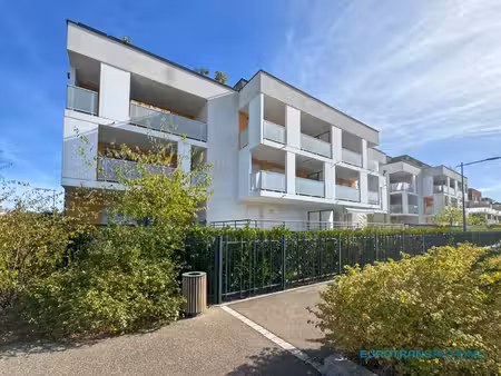 à vendre – f2 récent à brumath au rdc sécurisé