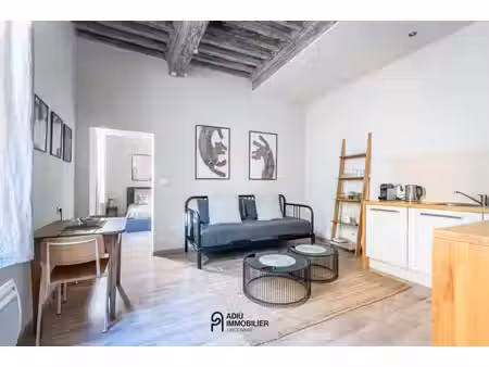 charmant appartement au cœur du centre historique d'uzès