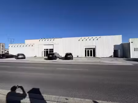 castres local commercial