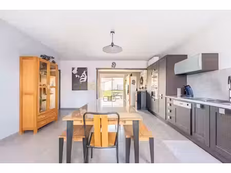 maison 160 m² - quartier petit bourg - 5 chambres - 2 logements - proche commodités
