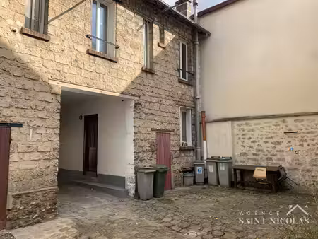 meulan centre-ville  maison de ville en meulière 49 m2 sans