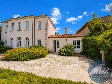 maison bourgeoise à vendre à vertou - 7 pièces  214 m²  terrain 4300 m²