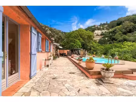 charmante maison avec échappée mer  proche monaco