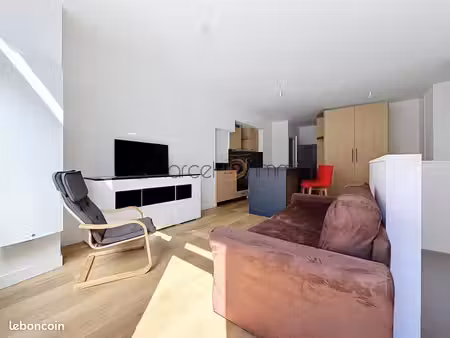 appartement 4 pièces 56 m²