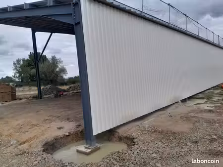 hangar de stockage