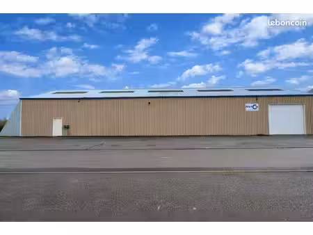 local industriel 500 m²