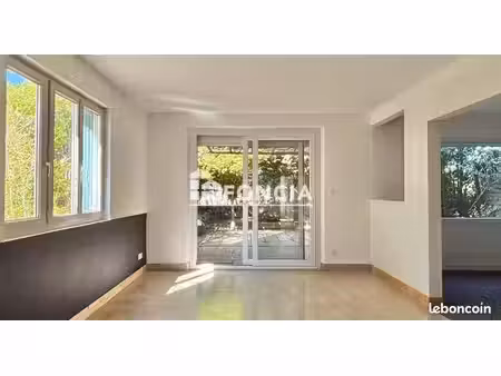 maison 4 chambres - garage independant de 150 m2