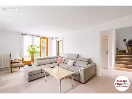 maison de ville 4 pièces 115 m²