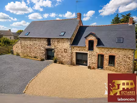 maison 8 pièces 235 m²