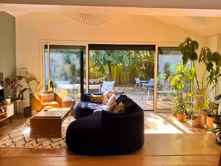 rare à talence : maison non mitoyenne de plain-pied avec jardin  à 5 min à pied du tram b 
